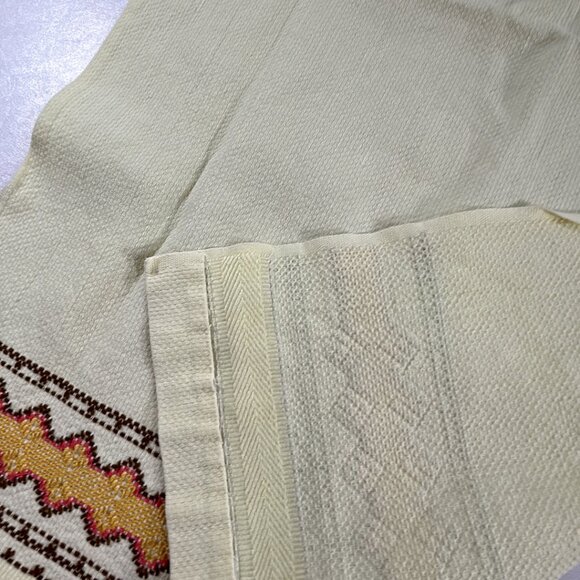 Embroidered Tea Hand Towel Pale Yellow Zig Zag Pattern Dish Cloth 16.5" X 25.5" - Picture 5 of 6